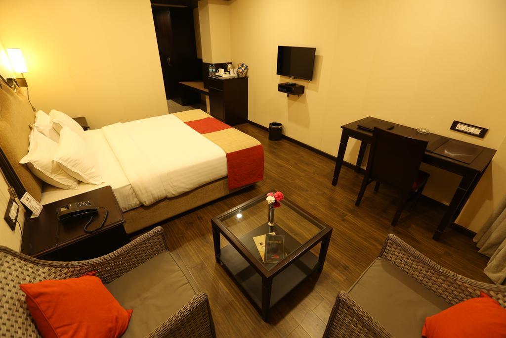 Hotel Atithi Guwahati Eksteriør bilde