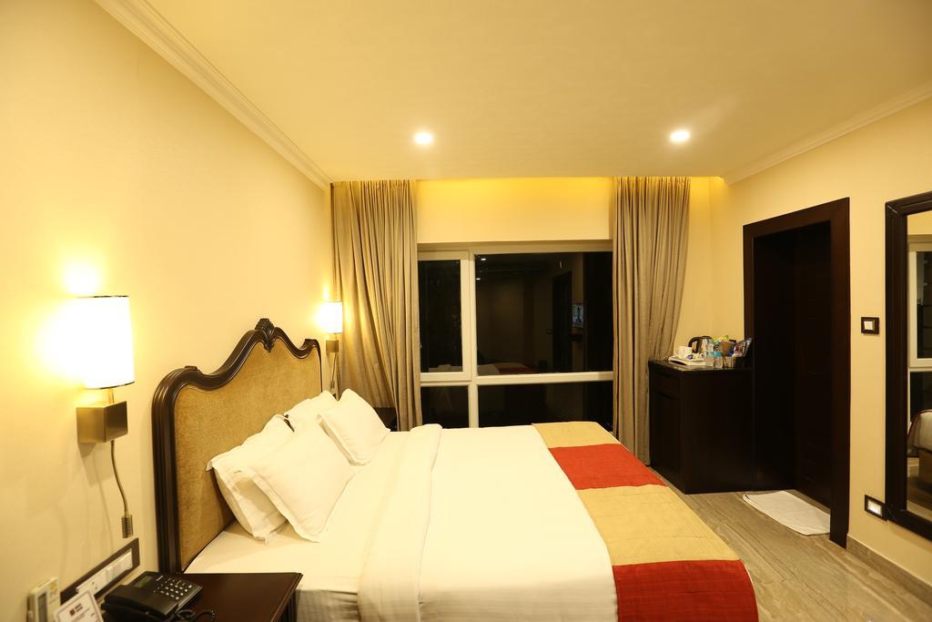 Hotel Atithi Guwahati Eksteriør bilde