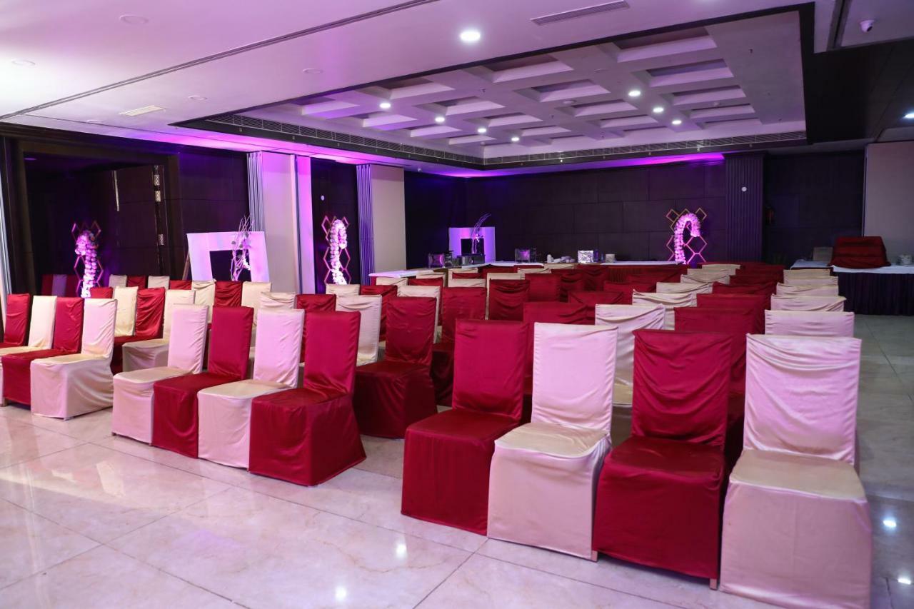 Hotel Atithi Guwahati Eksteriør bilde